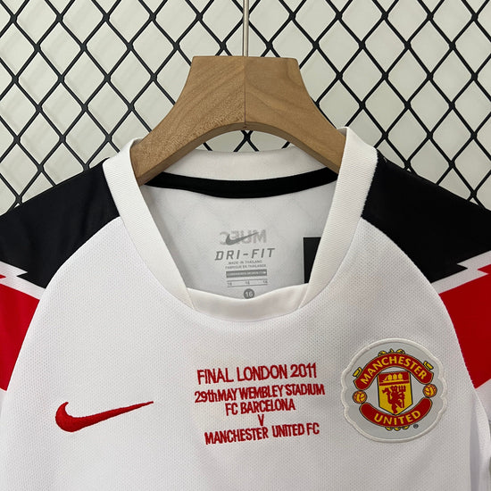 Manchester United 2010/11 Away Champions League Final Kid's Jersey & Shorts- Retro