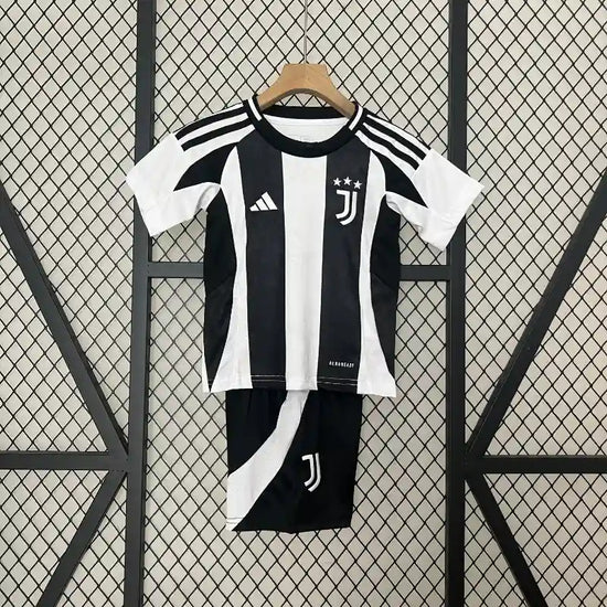 Juventus 24/25 Home Kid's Jersey & Shorts