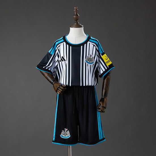 Newcastle 26/27 Home Kid's Jersey & Shorts